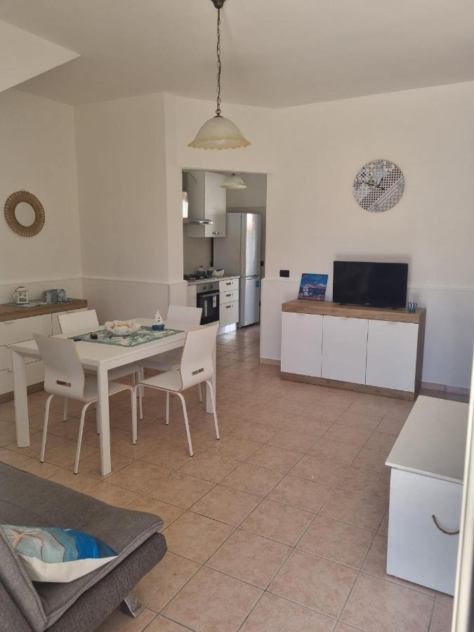 Vento D'Estate - Salento - Appartamento Vicino Al Mare サン・フォカ エクステリア 写真